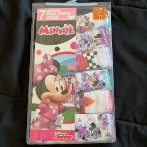 Minnie 2t 3t panties 6 panties
